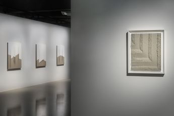 Contemporary art exhibition Suzanne Song Open Surface at Gallery Baton Seoul South Korea