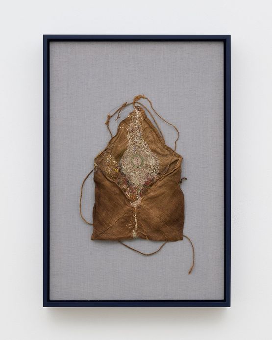 Hizakurige I by Junko Oki contemporary artwork Textile
