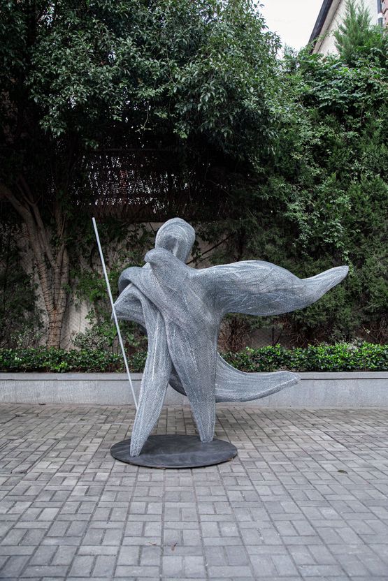 The Peregrine by Tess Dumon contemporary artwork Sculpture