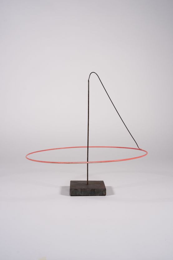 Simple by Ramon Enrich contemporary artwork Sculpture