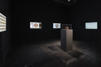Rutherford Chang contemporary artist