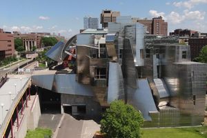 Frederick R. Weisman Museum of Art contemporary art institution in Los Angeles United States