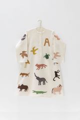 Letra A by Lucia Vergara contemporary artwork textile