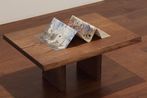 Minam Apang contemporary artist
