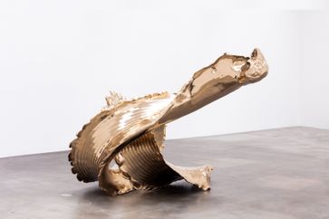 Lynda Benglis contemporary artist