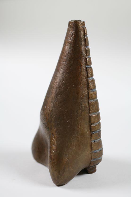 Urzeit Venus by Meret Oppenheim contemporary artwork Sculpture