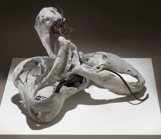 Heads by Mire Lee contemporary artwork Sculpture