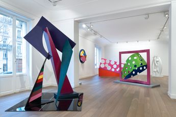 Contemporary art exhibition Phillip King Dans la couleur at Galerie Lelong 13 Rue de Teheran Paris France