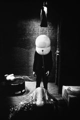 Kleiner Raum Prototyp 4 by Walter Pichler contemporary artwork photography