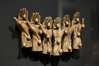 Dusadee Huntrakul contemporary artist