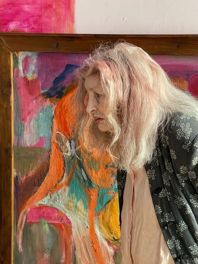 Glaswegian Painter Carole Gibbons Gets Her Flowers