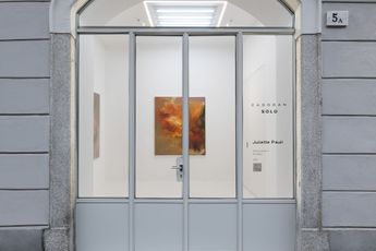 Contemporary art exhibition Juliette Paull Juliette Paull  Echoes and hours - Hourglass at Cadogan Gallery Milan Italy