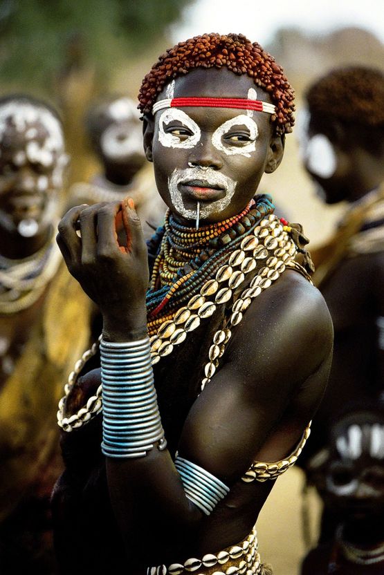Karo Woman Wearing Cowrie Shell Necklace Ethiopia 1985-1996 by Carol Beckwith  Angela Fisher contemporary artwork Photography