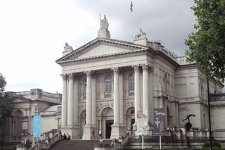 Tate Britain contemporary art institution in