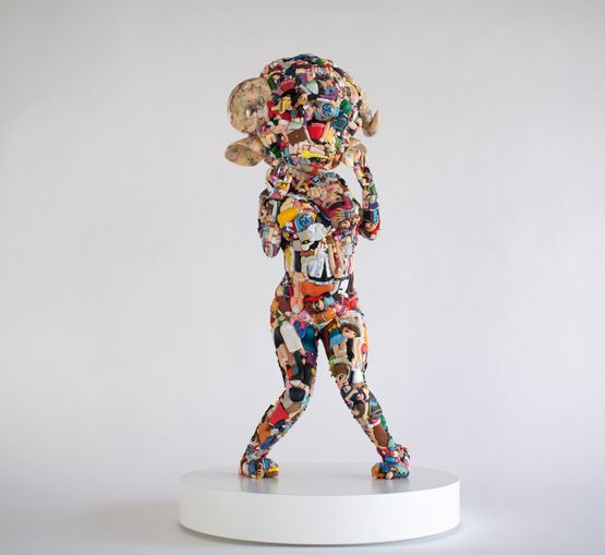 3017g by Three contemporary artwork Sculpture