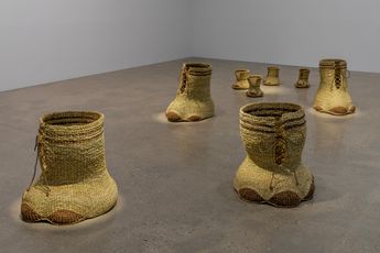 Young In Hong contemporary artist