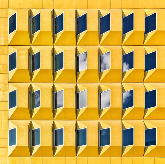 East of the Sun by Paul Brouns contemporary artwork Painting