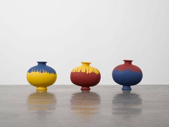 Han Dynasty vases 206BC-220 AD and industrial paint by Ai Weiwei contemporary artwork Design