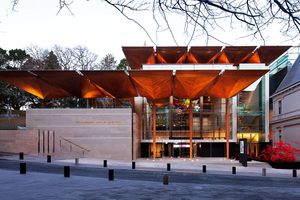 Auckland Art Gallery Toi o Tamaki contemporary art institution in Auckland New Zealand