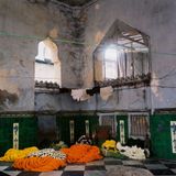 Nature morte dans le palais Calcutta Nature morte dans le palais Calcutta by Denis Dailleux contemporary artwork photography