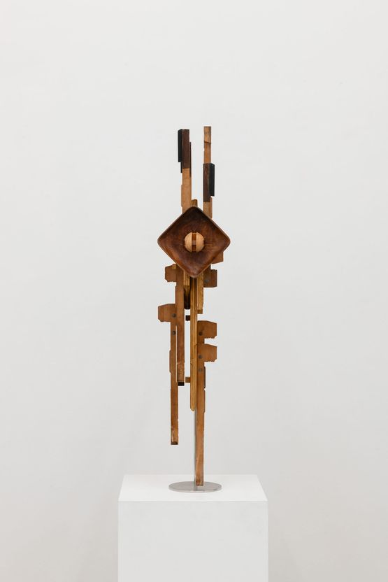 Sentinel Fragments N3 by Miguel Aquilizan contemporary artwork Sculpture