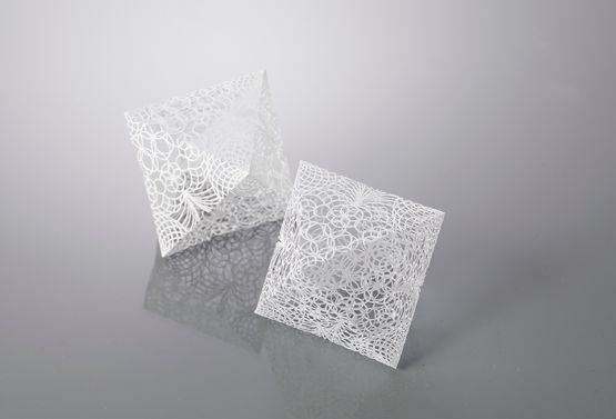 Drop of light Diamond by Ashley YK Yeo contemporary artwork Sculpture