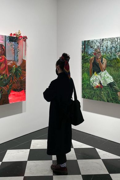 Gisela McDaniel’s Glowing Portraits Highlight Individual Strength