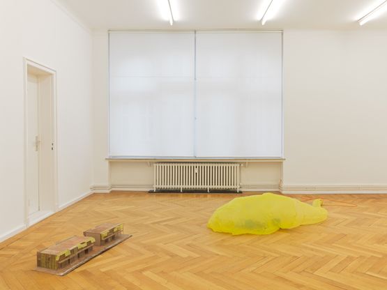 Endnote ping de BrettevilleAsimov by Ian Kiaer contemporary artwork Sculpture
