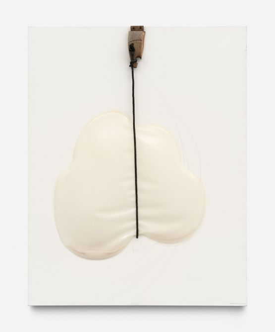 Suspend by Takesada Matsutani contemporary artwork Painting