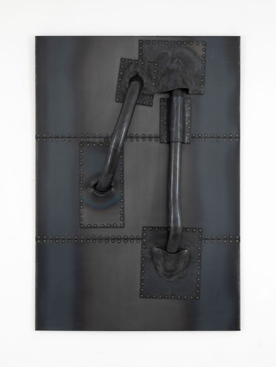 circlusion kleine metallarbeit  by Toni Schmale contemporary artwork Sculpture