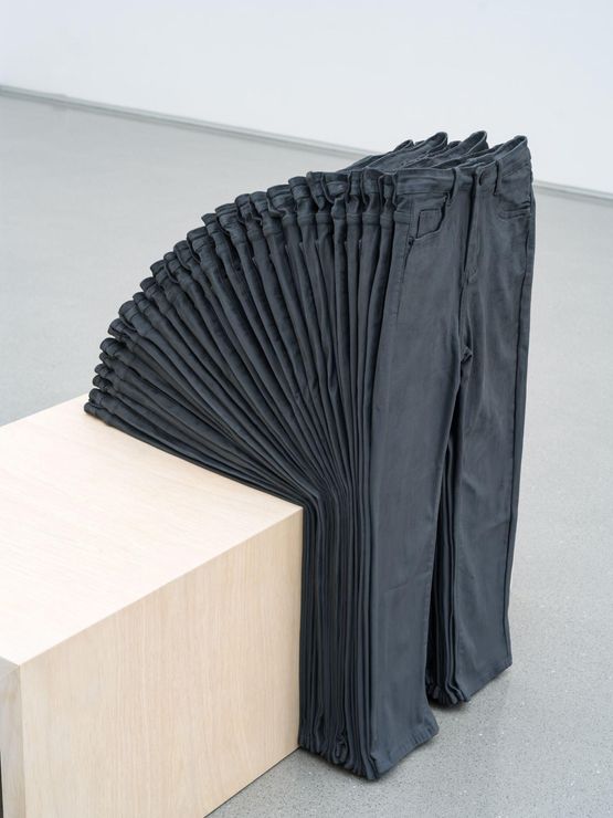 Momentum by Joyce Ho contemporary artwork Sculpture