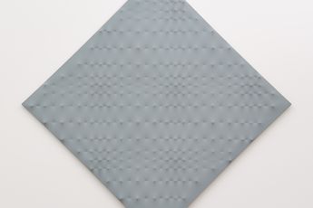 Enrico Castellani contemporary artist