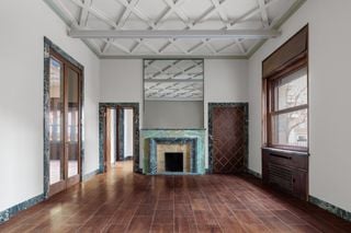 Milan contemporary art gallery in