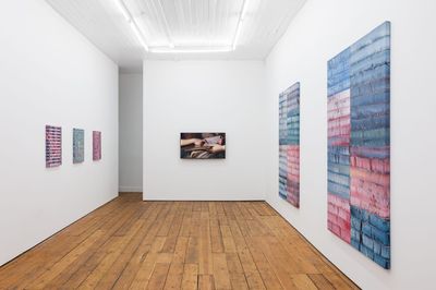 Heman Chong Reads Between the Lines