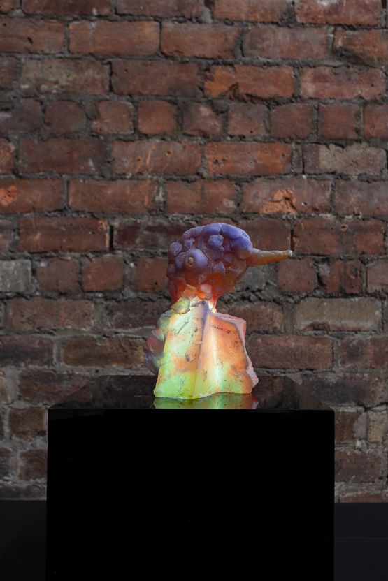 Snoozy Beak by Marco Giordano contemporary artwork Sculpture
