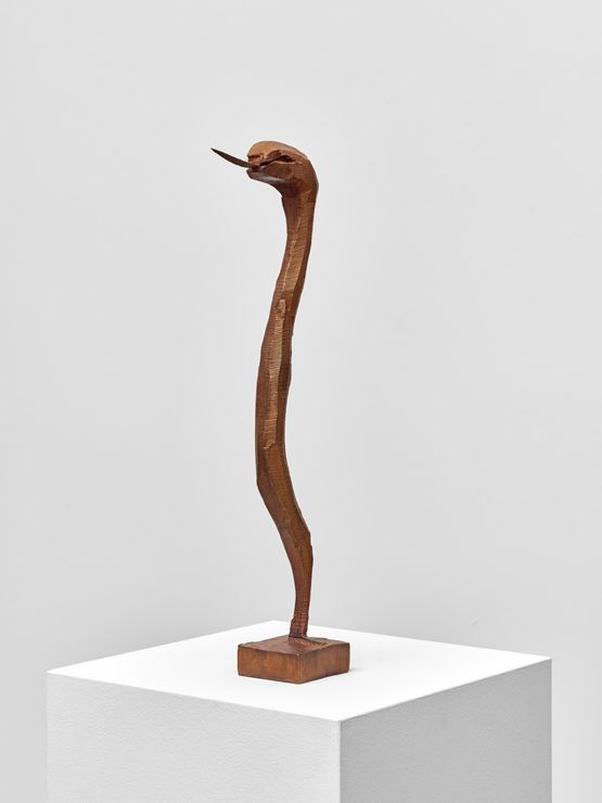 NATTER ERBLICKT BEUTE by Andi Fischer contemporary artwork Sculpture