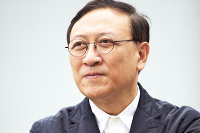 Yongwoo Lee