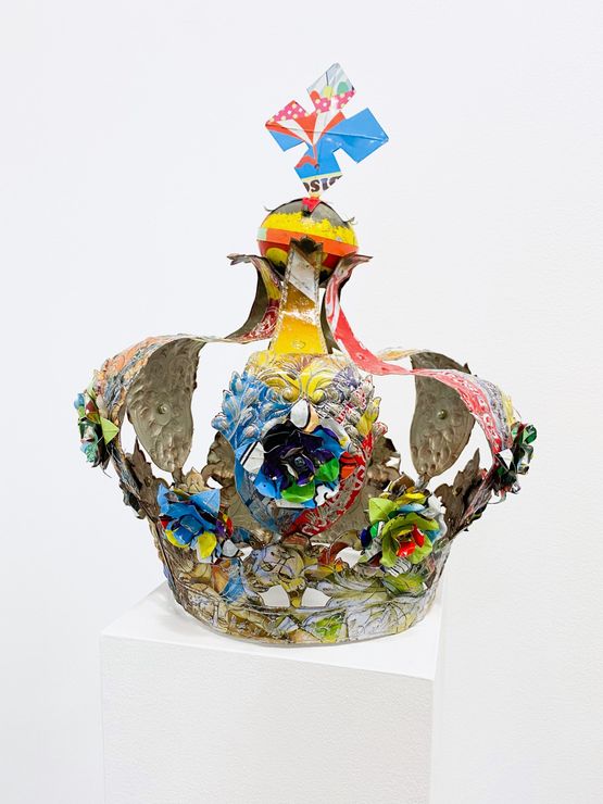 Commonwealth Project Another Country by Alfredo  Isabel Aquilizan contemporary artwork Sculpture