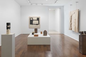 Eduardo Chillida contemporary artist