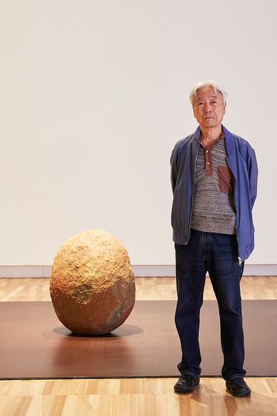 Lee Ufan Forges Meaning from Emptiness
