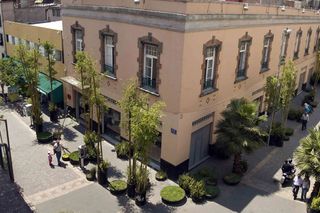 Casa Vecina contemporary art institution in