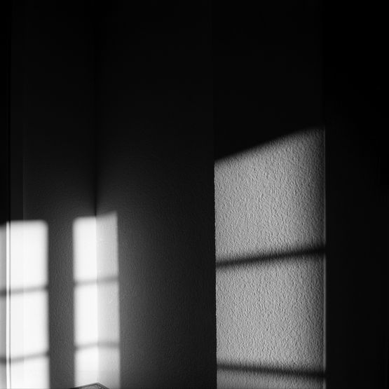Fenster mit Doppelschatten by Peter Nadas contemporary artwork Print