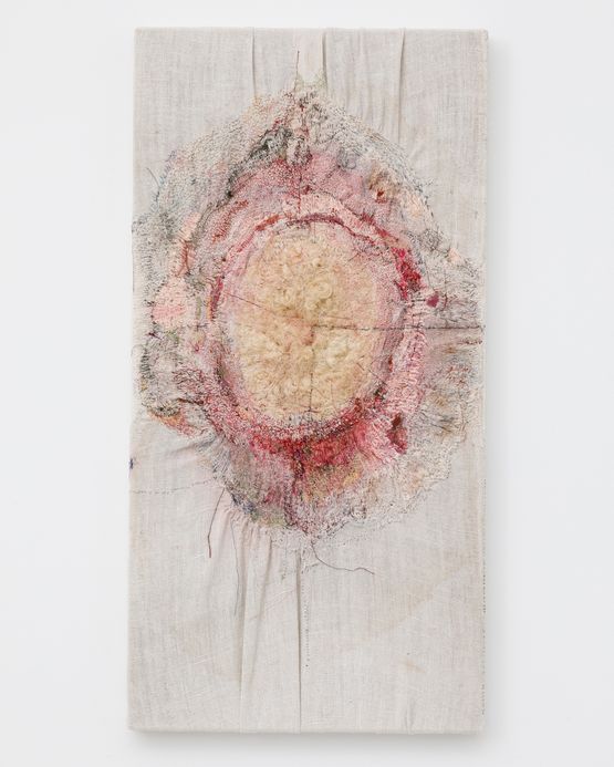 a peach by Junko Oki contemporary artwork Sculpture