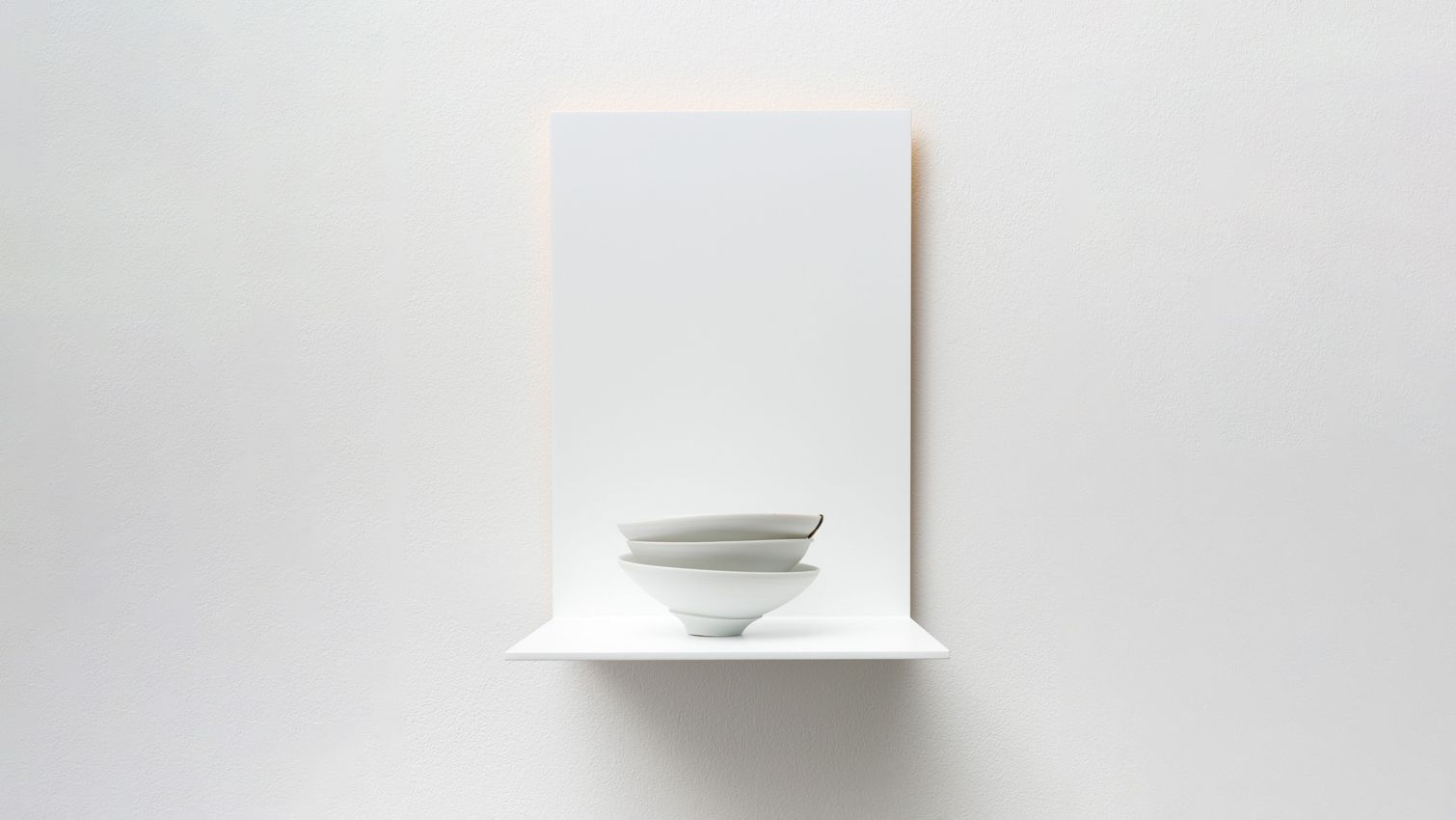 EDMUND DE WAAL