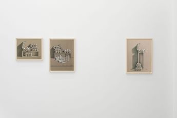 Contemporary art exhibition Aimee Moreau Quatre boites a oeuf dont une ouverte at Fabienne Levy Lausanne Switzerland