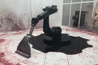 Sun Yuan  Peng Yu contemporary artist