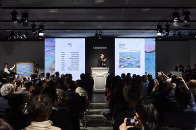 Christies Hong Kong Art Sales Fetch 162.2m