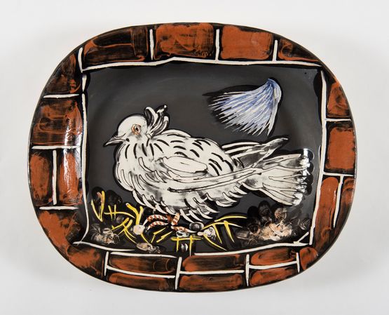 Colombe a la lucarne by Pablo Picasso contemporary artwork