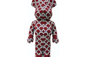 KAWS