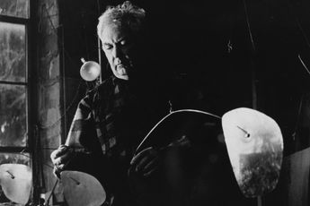Alexander Calder contemporary artist